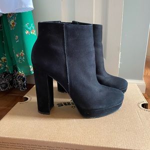Aldo Ankle Boots Size 6.5